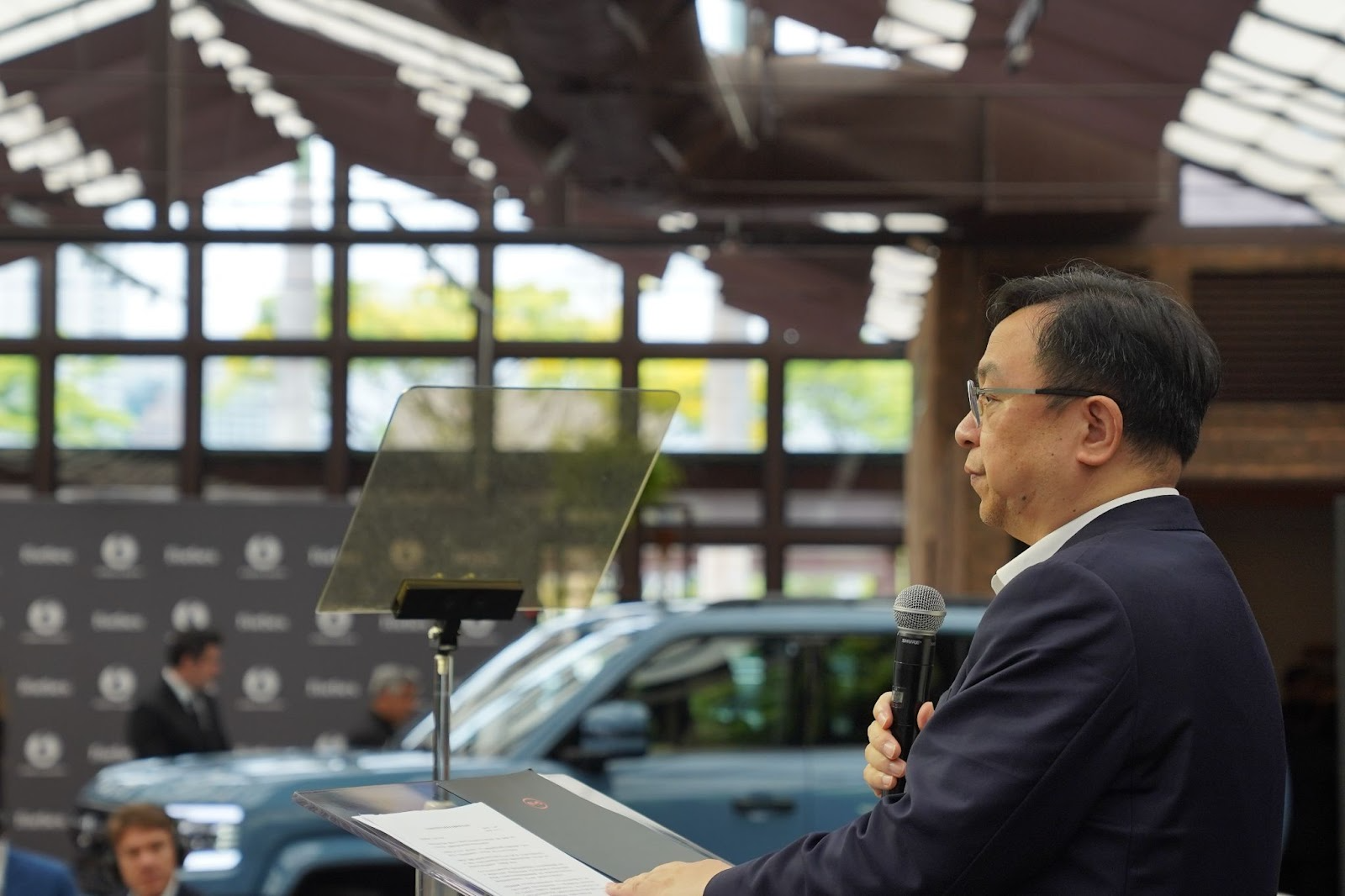 Denza promove encontro exclusivo com o fundador da BYD Wang Chuanfu e empresários brasileiros para apresentar nova era de mobilidade premium